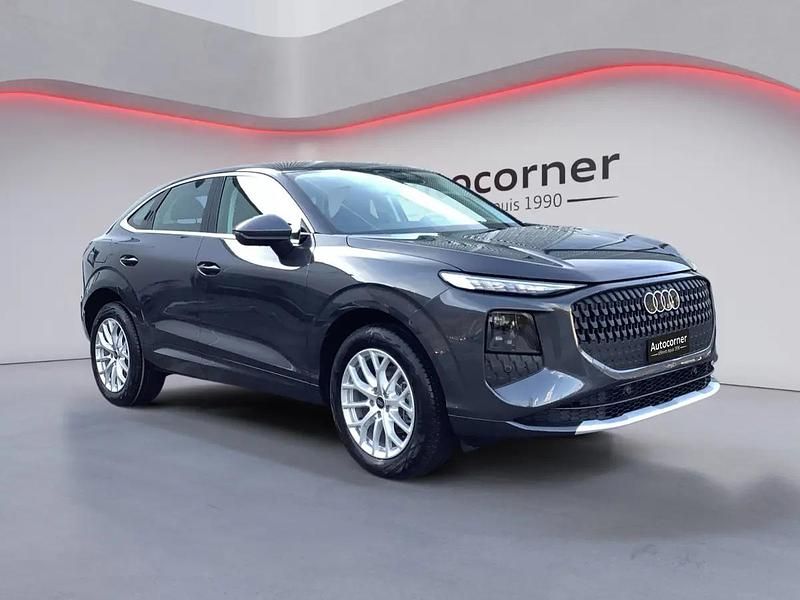 Neu Audi Q3 Sportback 150 PS (110 kW) 2026 Gray SUV