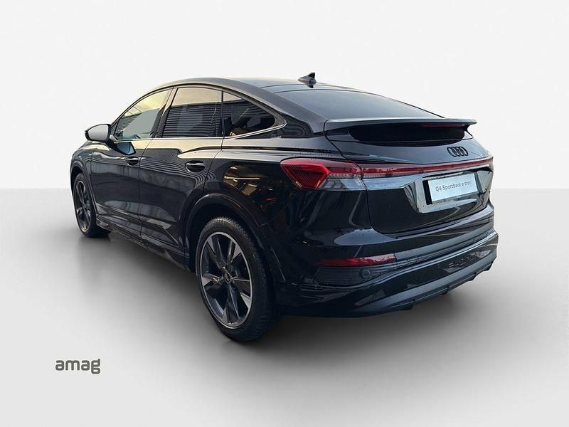 Gebraucht Audi Q4 e-tron Ambiente 210 kW (286 PS) 2025 Mythosschwarz metallic SUV