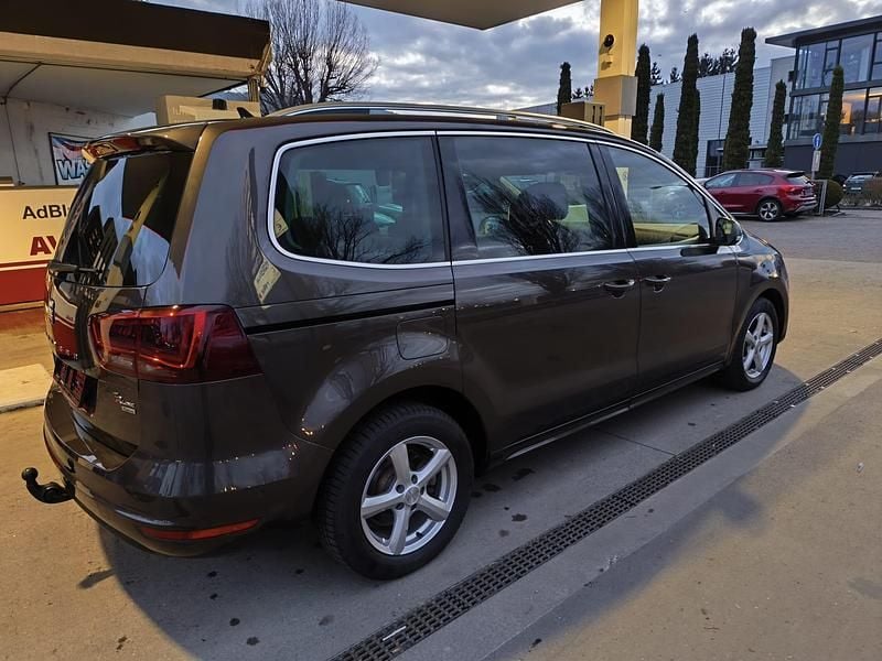 Gebraucht Seat Alhambra 4Drive 177 PS (130 kW) 2021 Van / Kleinbus