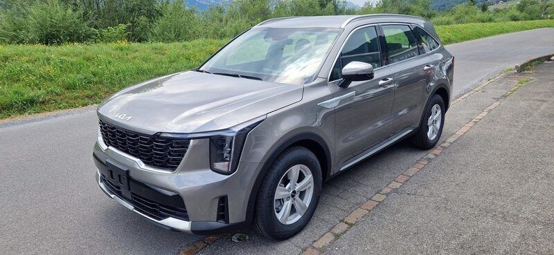 Neu 2025 Kia Sorento SUV | CHF 54’900 (Etwas zu teuer) - Bild 1/4