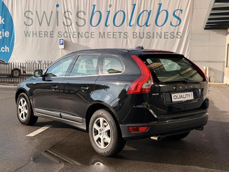 Gebraucht Volvo XC60 Momentum 163 PS (119 kW) 2010 SUV
