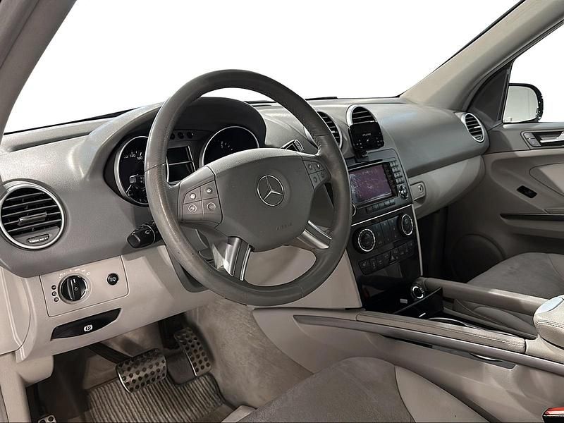 Gebraucht Mercedes ML320 224 PS (164 kW) 2007 SUV