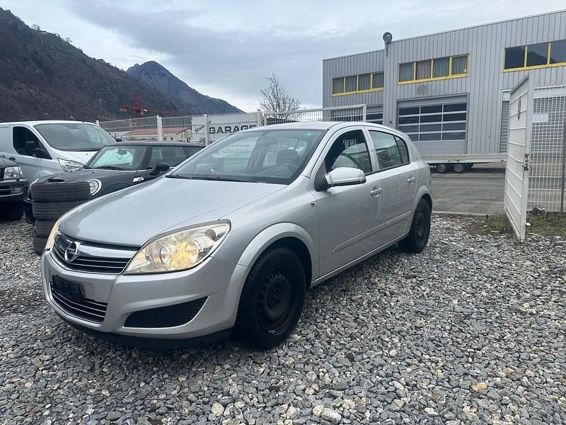 Gebraucht Opel Astra Enjoy 115 PS (84 kW) 2007
