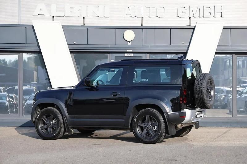 Gebraucht Land Rover Defender S 301 PS (221 kW) 2025 Schwarz Kleinwagen
