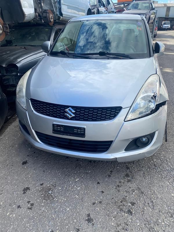 Gebraucht 2011 Suzuki Swift GL | CHF 2’400 - Bild 1/4