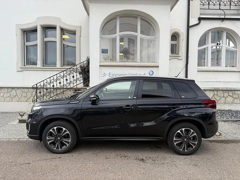 Gebraucht Suzuki Vitara 129 PS (94 kW) 2026 Schwarz SUV