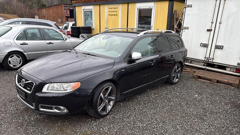 Gebraucht Volvo V70 R-Design 304 PS (223 kW) 2012 Kombi