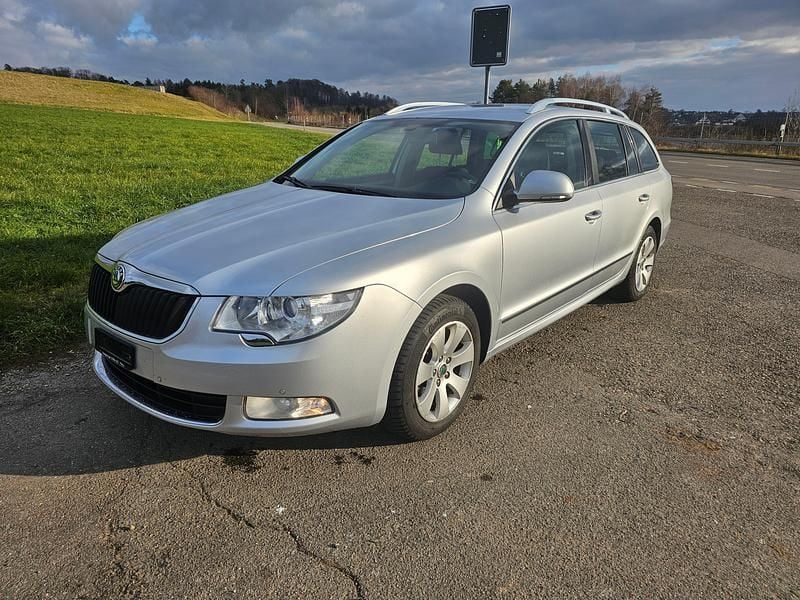 Gebraucht 2011 Skoda Superb Ambition Kombi | CHF 7’200 - Bild 1/4