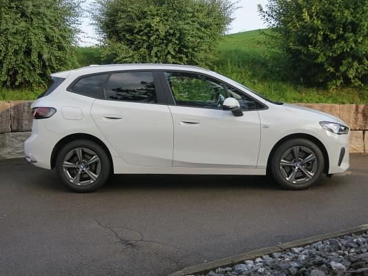 Gebraucht BMW 223 Active Tourer 197 PS (144 kW) 2023 Van / Kleinbus