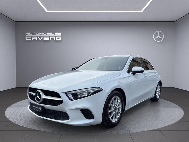 Gebraucht Mercedes A180 Progressive 136 PS (100 kW) 2022 Limousine