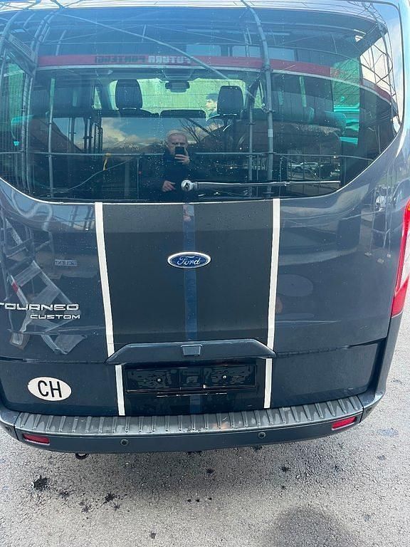 Gebraucht Ford 300 155 PS (114 kW) 2014 Limousine