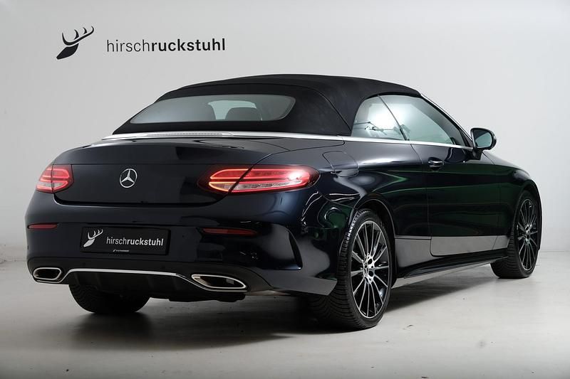 Gebraucht Mercedes C300 AMG line 258 PS (189 kW) 2018 Blau Cabrio