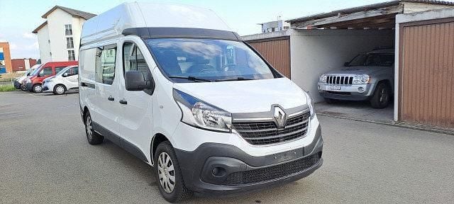 Gebraucht Renault Trafic 146 PS (107 kW) 2021 Weiss Van / Kleinbus