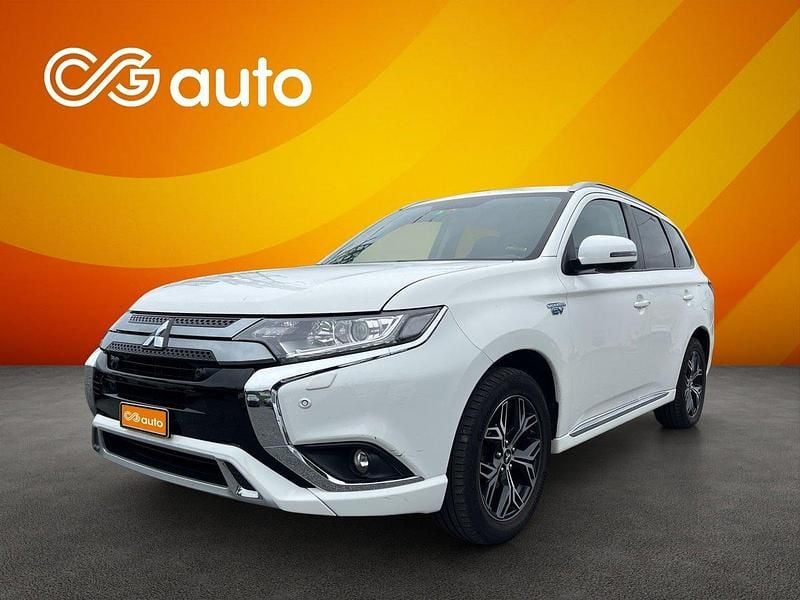 Gebraucht Mitsubishi Outlander P-HEV 224 PS (164 kW) 2019 Weiss SUV