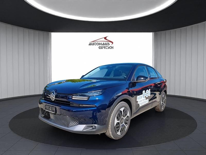 Neu Citroën e-C4 114 kW (156 PS) 2025 Blau Limousine