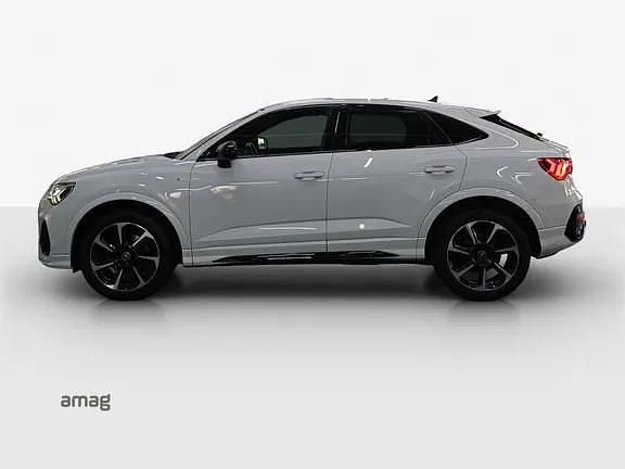 Gebraucht Audi Q3 Sportback Attraction 150 PS (110 kW) 2022 Gletscherweiss metallic SUV