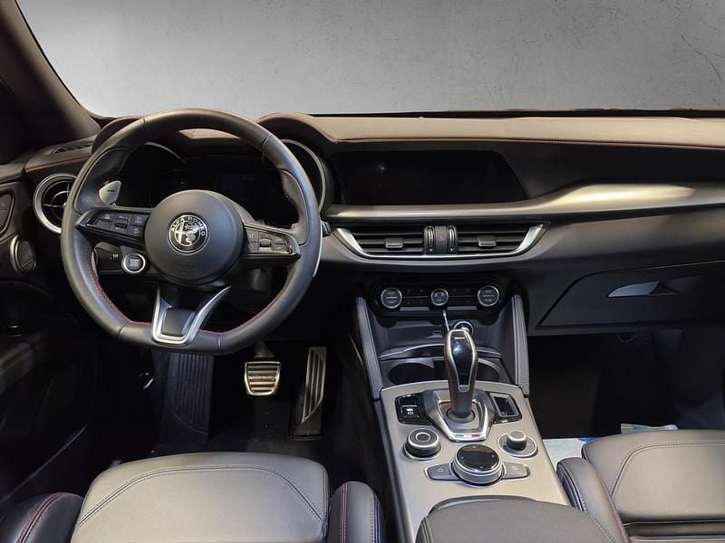 Gebraucht Alfa Romeo Stelvio Competizione 210 PS (154 kW) 2023 SUV