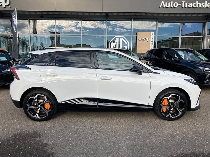 Neu MG MG4 EV 319 kW (435 PS) 2025 Kleinwagen