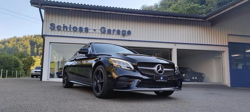 Gebraucht Mercedes C180 AMG line 156 PS (114 kW) 2019 Coupé