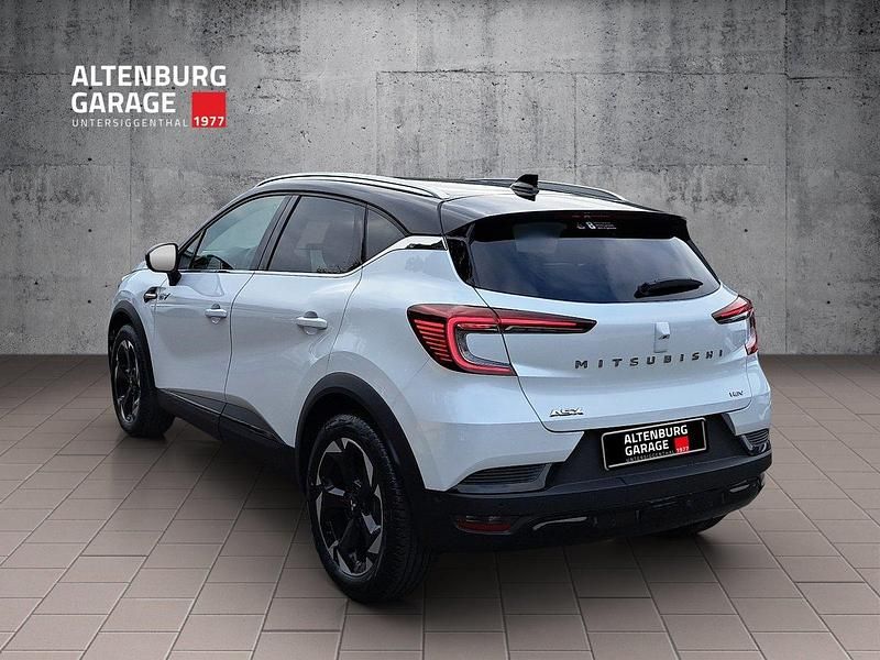 Neu Mitsubishi ASX Intense 158 PS (116 kW) 2025 Weiss SUV