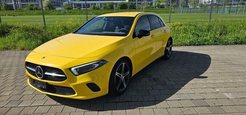 Gebraucht Mercedes A200 Progressive 150 PS (110 kW) 2021