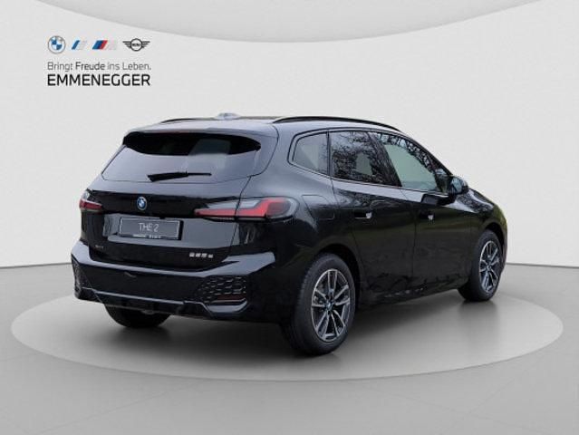 Neu BMW 225 M Sport 136 PS (100 kW) 2025 Kombi