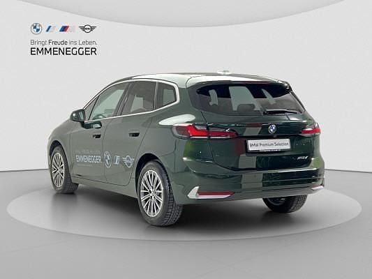 Gebraucht BMW 218 Active Tourer Performance 150 PS (110 kW) 2022 Grün Van / Kleinbus