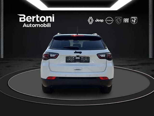 Neu Jeep Compass North 131 PS (96 kW) 2025 SUV