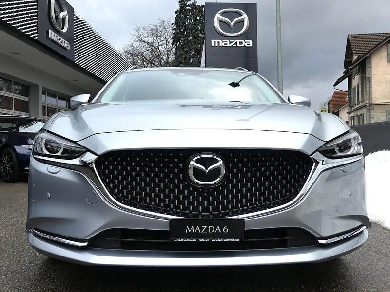 Gebraucht Mazda 6 Center-Line 165 PS (121 kW) 2022 Silber Kombi