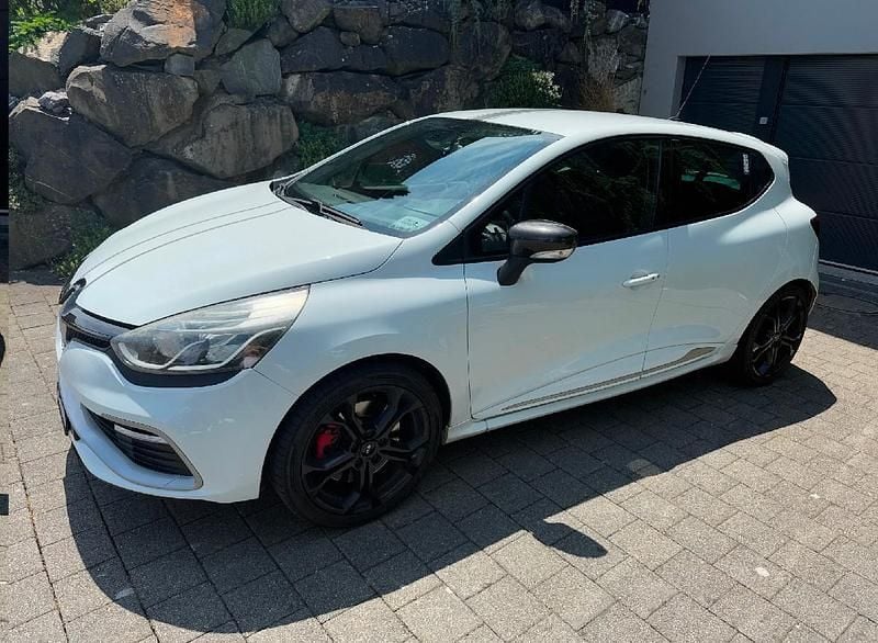 Gebraucht Renault Clio R.S. R.S. 200 PS (147 kW) 2013 Kleinwagen