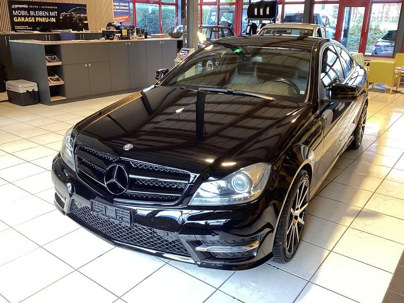 Gebraucht Mercedes C180 156 PS (114 kW) 2014 Coupé