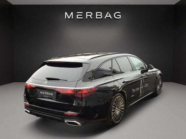 Gebraucht Mercedes E220 197 PS (144 kW) 2024 Schwarz Kombi