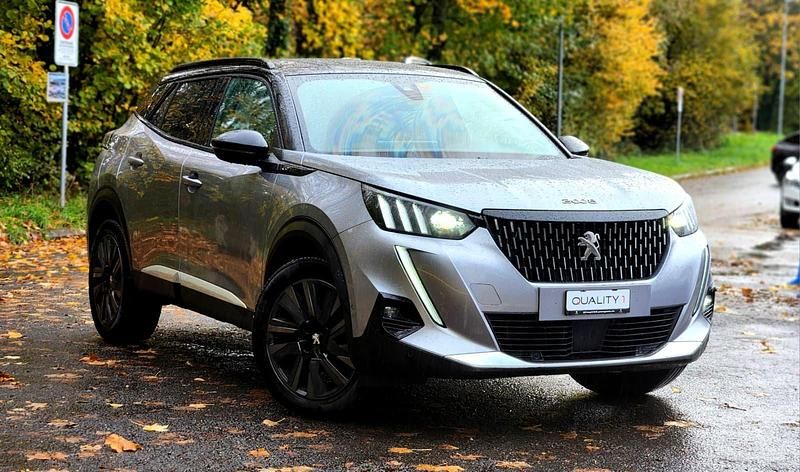 Gebraucht Peugeot 2008 GT 130 PS (95 kW) 2021 SUV