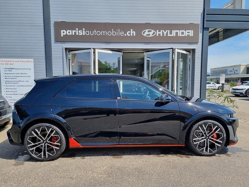 Neu Hyundai Ioniq 478 kW (650 PS) 2025 Schwarz Kleinwagen