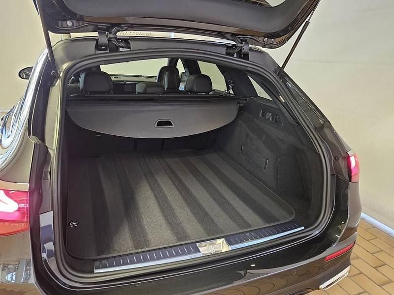 Gebraucht Mercedes E450 AMG line 404 PS (297 kW) 2025 Grau Kombi