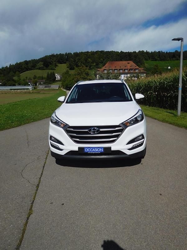 Gebraucht Hyundai Tucson 185 PS (136 kW) 2016 Weiss SUV