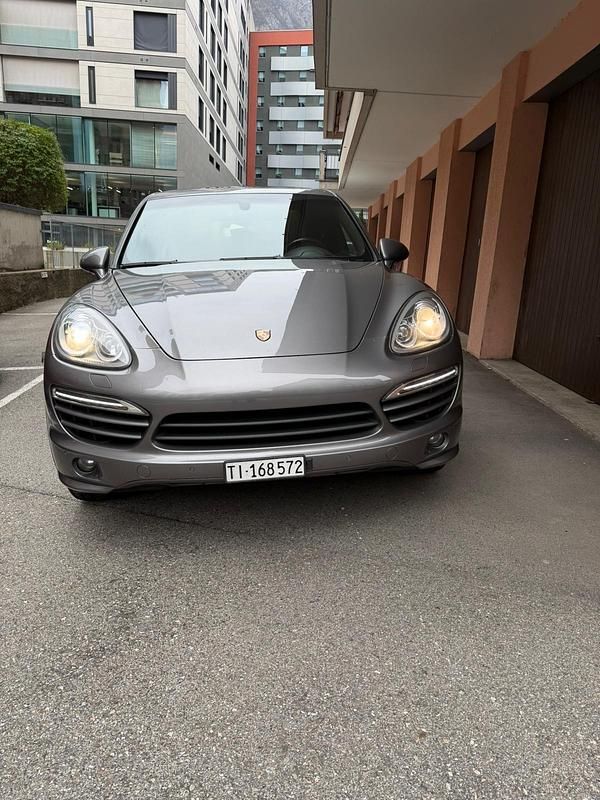 Gebraucht 2012 Porsche Cayenne SUV | CHF 13’900 (Fairer Preis) - Bild 1/4