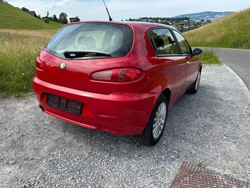 Gebraucht Alfa Romeo 147 Distinctive 150 PS (110 kW) 2006 Kleinwagen