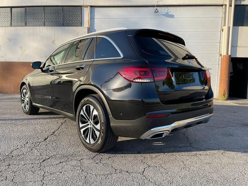 Gebraucht Mercedes GLC200 197 PS (144 kW) 2021 SUV