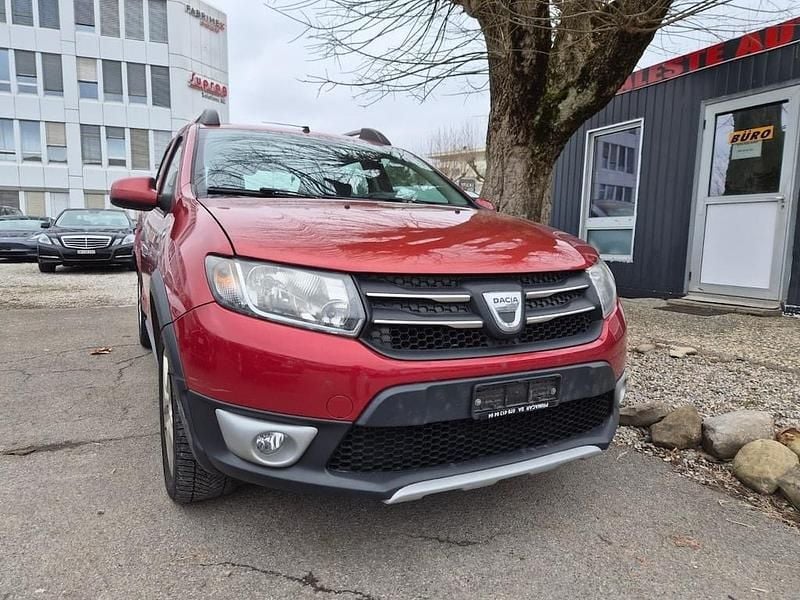 Gebraucht Dacia Sandero Lauréate 90 PS (66 kW) 2016