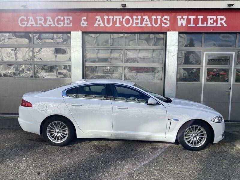 Gebraucht Jaguar XF 190 PS (139 kW) 2012 Limousine