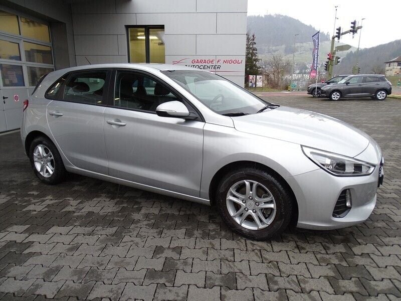 Gebraucht Hyundai i30 100 PS (73 kW) 2018