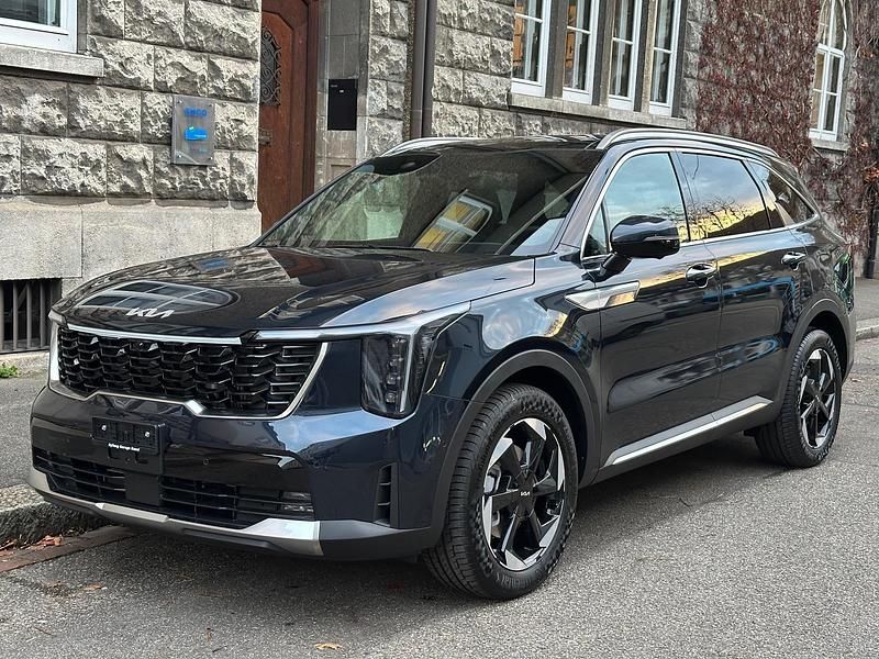 Blau Neu 2026 Kia Sorento Style SUV | CHF 66’500 (Fairer Preis) - Bild 1/4