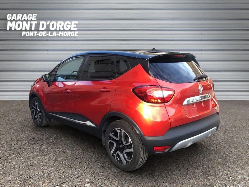 Gebraucht Renault Captur 120 PS (88 kW) 2015 SUV