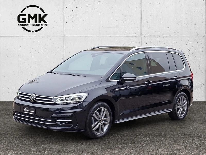 Gebraucht VW Touran Highline 150 PS (110 kW) 2023 Van / Kleinbus