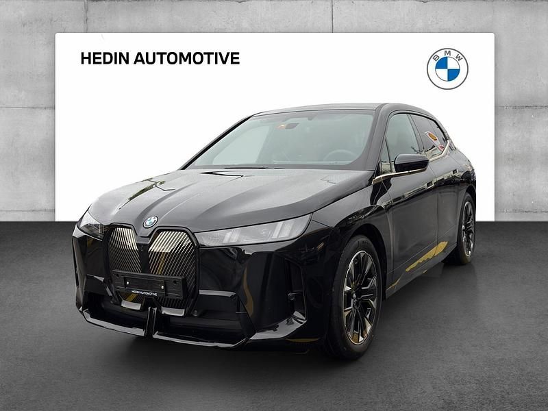 Gebraucht BMW iX M Sport 300 kW (408 PS) 2025 Schwarz SUV