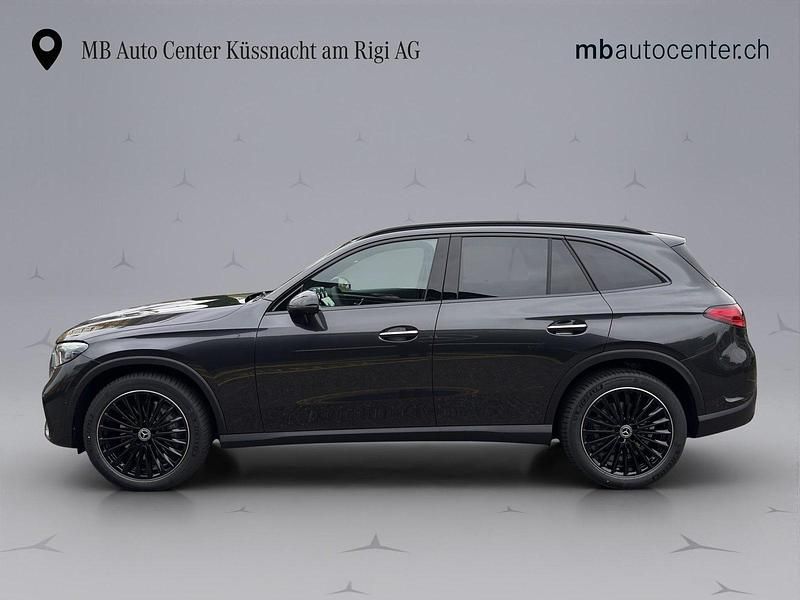 Neu Mercedes GLC220 AMG line 220 PS (161 kW) 2025 Grau SUV