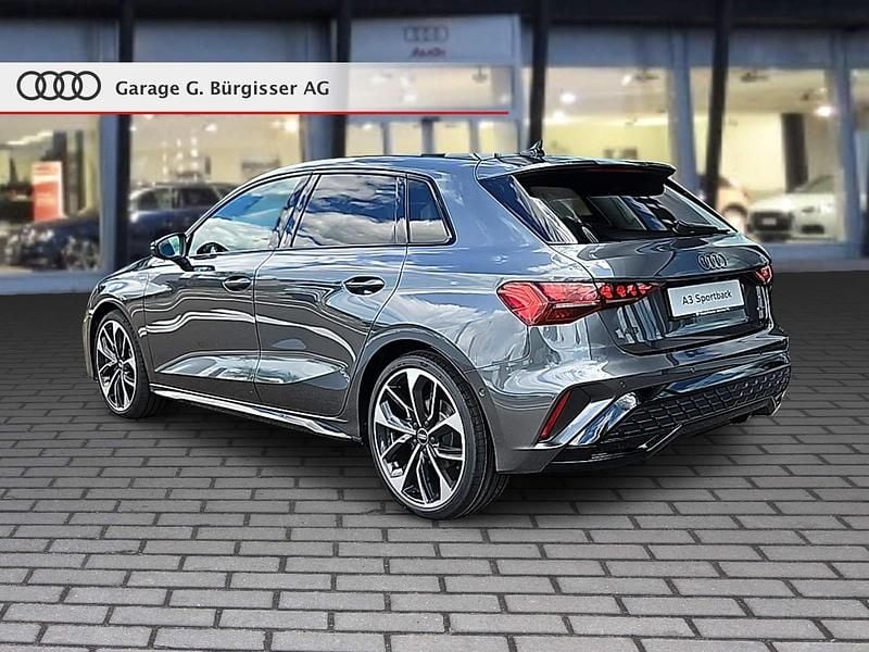 Neu Audi A3 S-Line 204 PS (150 kW) 2026 Grau Limousine