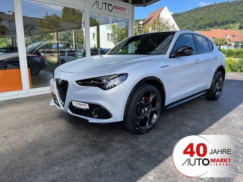 Gebraucht 2023 Alfa Romeo Stelvio Competizione SUV | CHF 54’900 - Bild 1/4