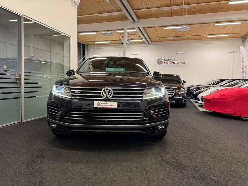 Gebraucht VW Touareg R-line 262 PS (192 kW) 2016 Schwarz SUV